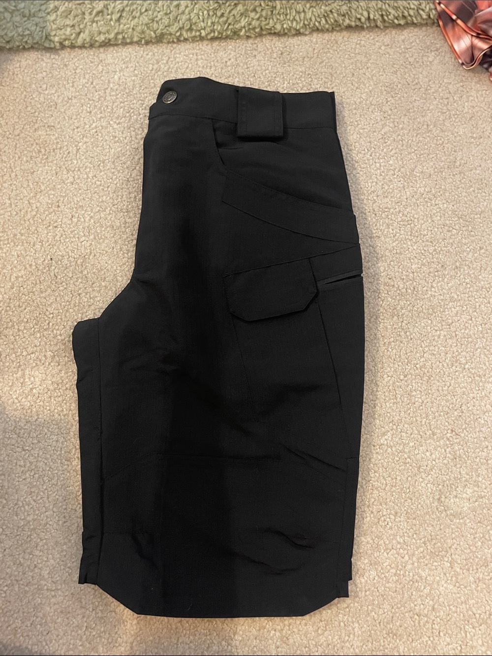 Men's Black Cargo Shorts with Utility Pockets